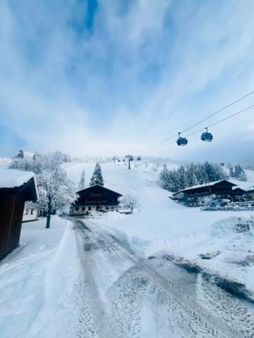 Hochwart Hof Bed & Breakfast Bed and Breakfast Saalbach-Hinterglemm Buitenkant foto